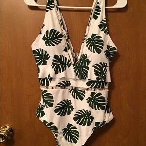 Cupshe One Piece Swimsuit XL